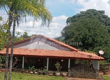 Chácara 5 Alqueires - Beira do Rio Traíras