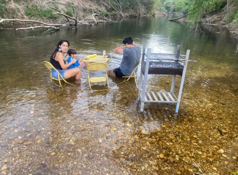 Chácara à Venda na Beira do Rio Traíras